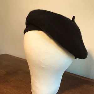 Cashmere fine knit French Beret.